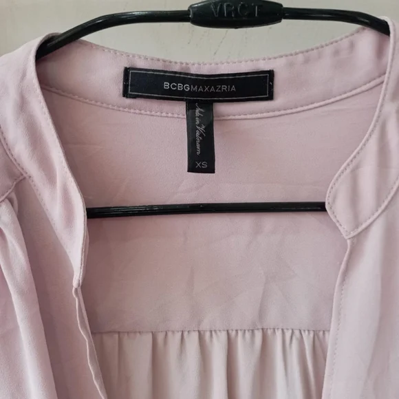 BCBG MaxAzria Blush Pink Top - Picture 9 of 15